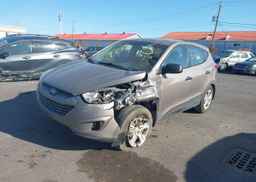 2013 HYUNDAI TUCSON