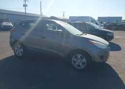 2013 HYUNDAI TUCSON