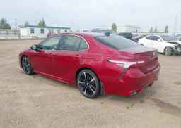 2018 TOYOTA CAMRY XSE