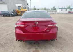 2018 TOYOTA CAMRY XSE