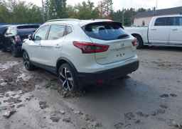 2022 NISSAN QASHQAI SL