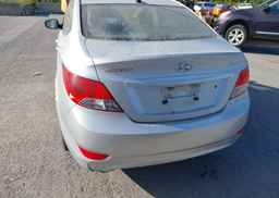 2013 HYUNDAI ACCENT GL