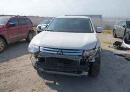 2015 MITSUBISHI OUTLANDER ES
