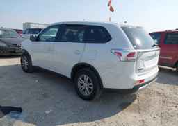2015 MITSUBISHI OUTLANDER ES