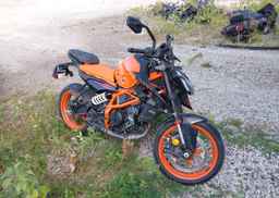 2024 KTM 390 DUKE