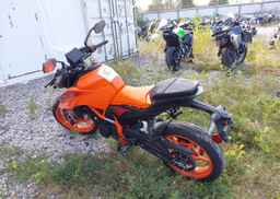2024 KTM 390 DUKE
