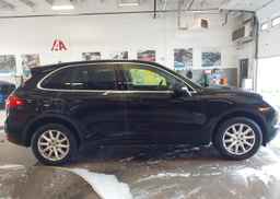 2013 PORSCHE CAYENNE