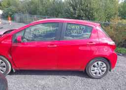 2012 TOYOTA YARIS