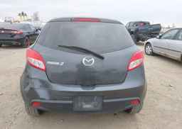 2013 MAZDA MAZDA2