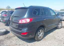 2012 HYUNDAI SANTA FE SE