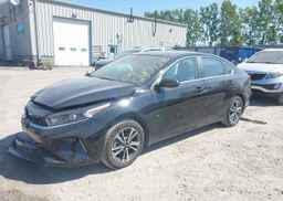 2024 KIA FORTE EX
