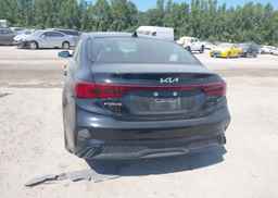 2024 KIA FORTE EX