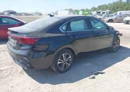 2024 KIA FORTE EX