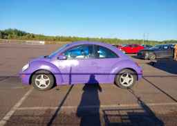 2006 VOLKSWAGEN NEW BEETLE 2.5L LUXURY