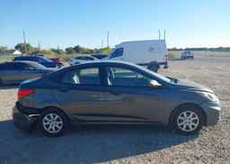 2012 HYUNDAI ACCENT GL