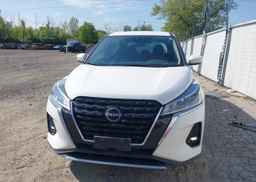 2022 NISSAN KICKS S