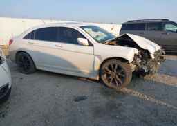2013 CHRYSLER 200 S