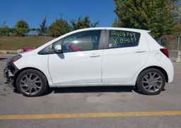 2015 TOYOTA YARIS