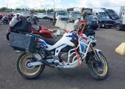 2025 HONDA CRF1000 D