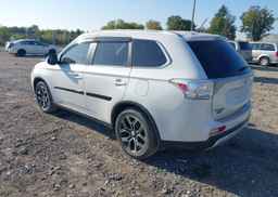 2015 MITSUBISHI outlander