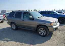 2004 NISSAN PATHFINDER SE