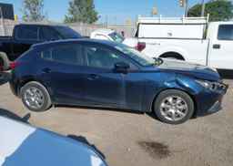 2015 MAZDA MAZDA3