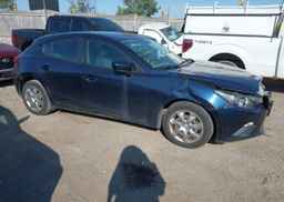 2015 MAZDA MAZDA3