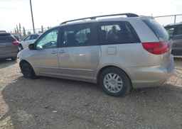 2005 TOYOTA SIENNA CE