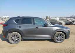 2019 MAZDA CX-5 SIGNATURE