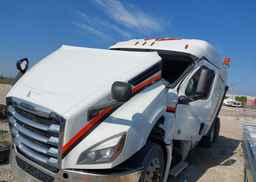 2020 FREIGHTLINER CASCADIA
