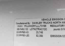 2020 FREIGHTLINER CASCADIA