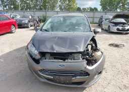 2014 FORD FIESTA SE