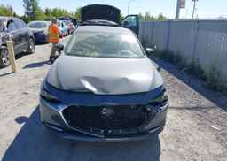 2022 MAZDA MAZDA3 GT W