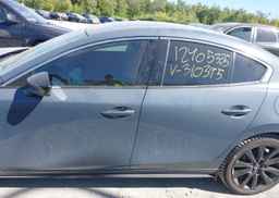 2022 MAZDA MAZDA3 GT W