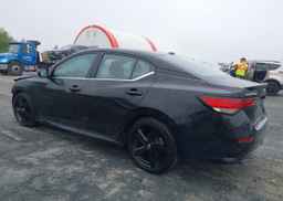 2023 NISSAN SENTRA SR