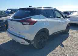 2024 NISSAN KICKS