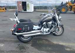 2011 SUZUKI VLR1800