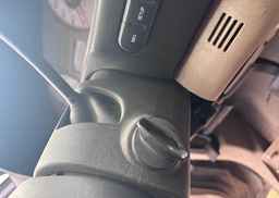 2006 FORD F-250 LARIAT