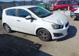 2013 CHEVROLET SONIC LT AUTO