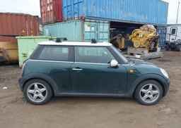 2010 MINI COOPER CLASSIC