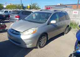 2008 TOYOTA SIENNA XLE
