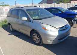 2008 TOYOTA SIENNA XLE