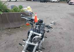 2010 HARLEY-DAVIDSON FXD