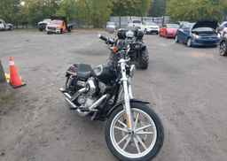 2010 HARLEY-DAVIDSON FXD
