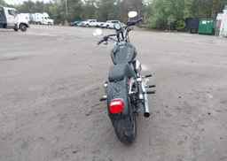 2010 HARLEY-DAVIDSON FXD