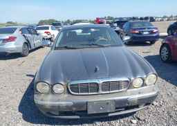 2004 JAGUAR VANDENPLAS