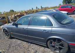 2004 JAGUAR VANDENPLAS