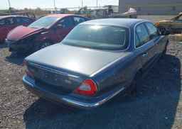 2004 JAGUAR VANDENPLAS