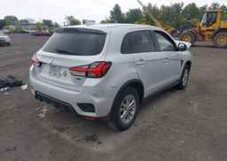 2022 MITSUBISHI RVR SE