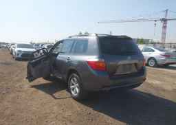 2008 TOYOTA HIGHLANDER SR5